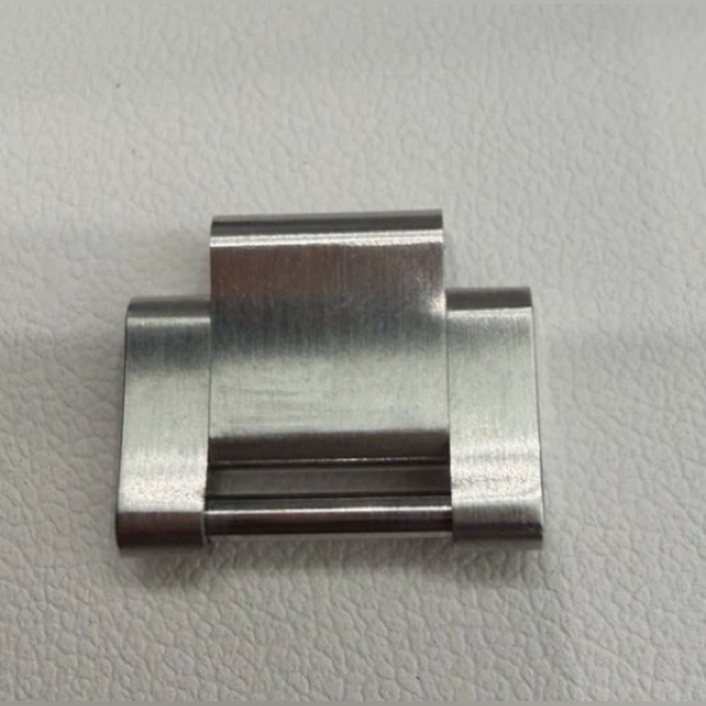 Rolex GENUINE Oyster Bracelet Link 15.45mm ref 72610 Datejust 126300 / 126334 - Picture 2 of 4
